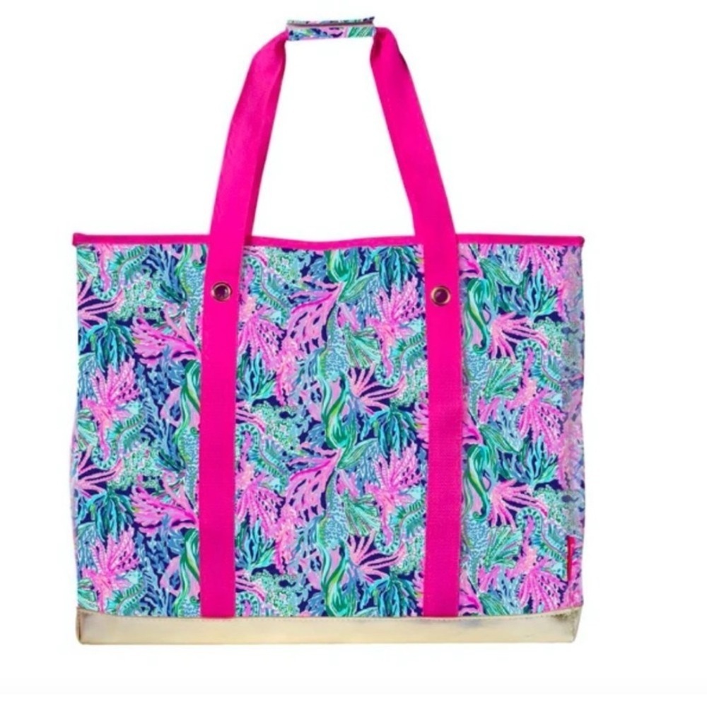 Lilly Pulitzer ultimate carry all tote in bringing mermaid back NWT HTF LARGE